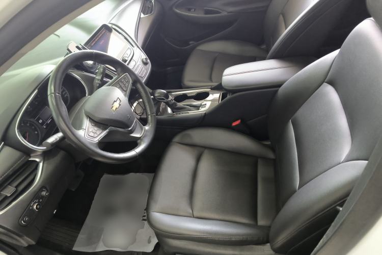 Used Chevrolet Malibu XL 2022 535T Automatic Sport Edition Left Front Seat