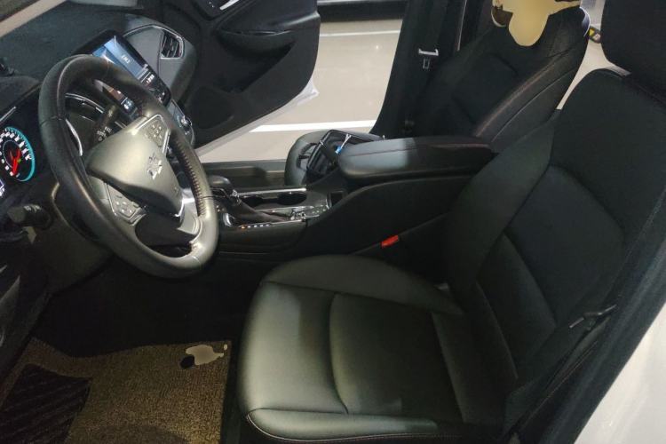 Used Chevrolet Malibu XL 2022 Redline 550T Automatic Sport Edition Left Front Seat