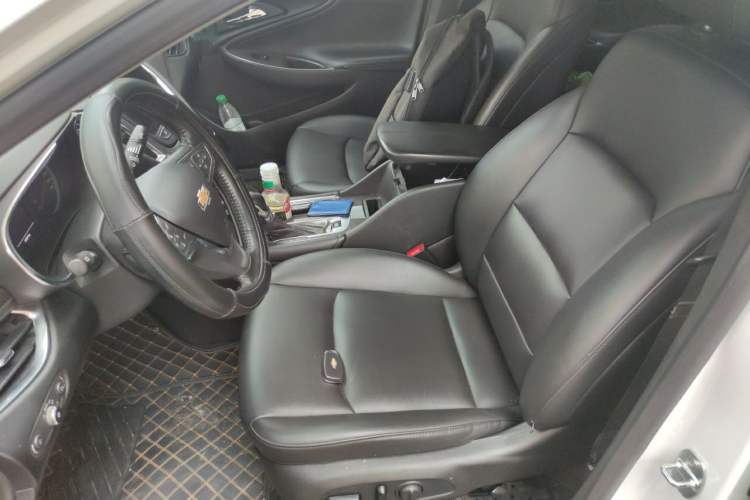 Used Chevrolet Malibu XL 2022 535T Automatic Sport Edition Left Front Seat