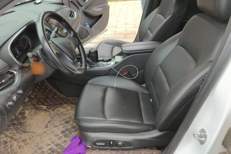 Used Chevrolet Malibu XL 2022 535T Automatic Sport Edition Left Front Seat