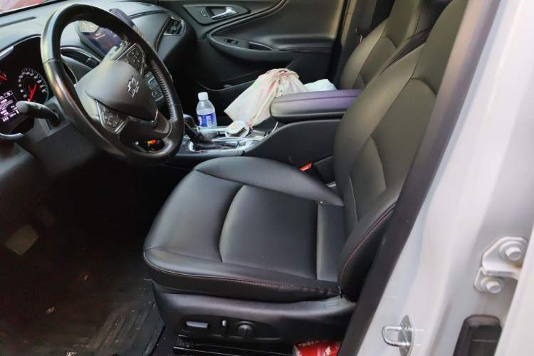 Used Chevrolet Malibu XL 2022 Redline 550T Automatic Sport Edition Left Front Seat