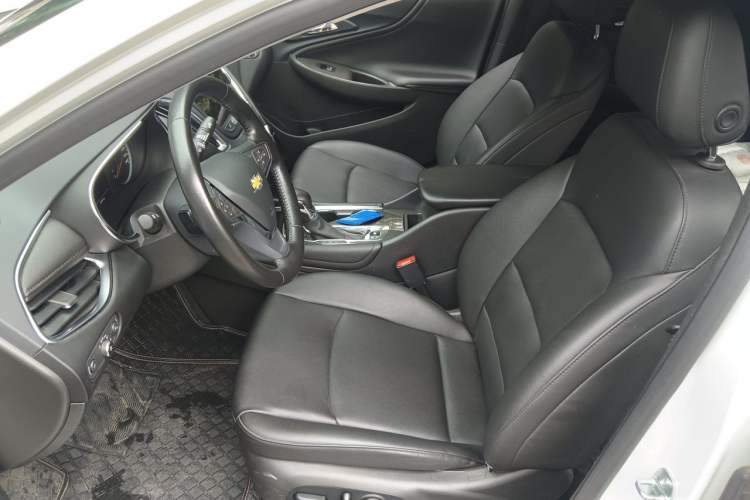 Used Chevrolet Malibu XL 2022 535T Automatic Sport Edition Left Front Seat
