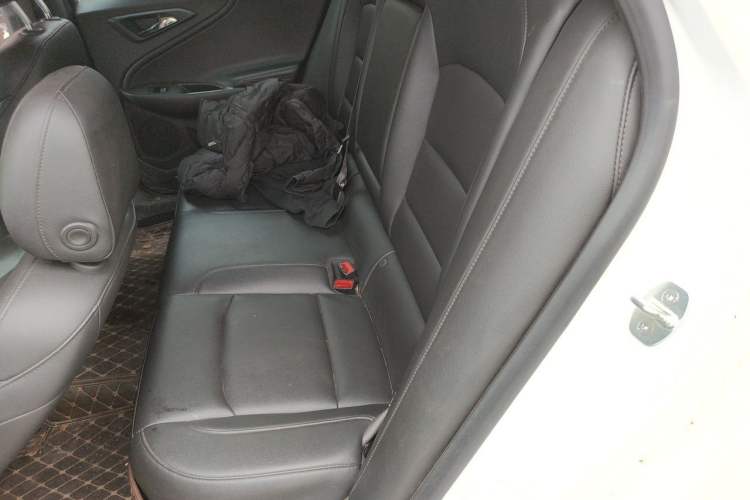 Used Chevrolet Malibu XL 2022 535T Automatic Sport Edition Left Rear Seat