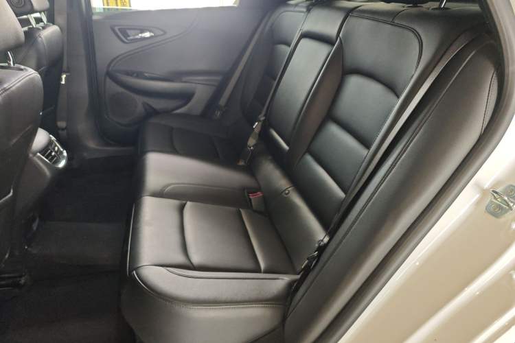 Used Chevrolet Malibu XL 2022 535T Automatic Sport Edition Left Rear Seat