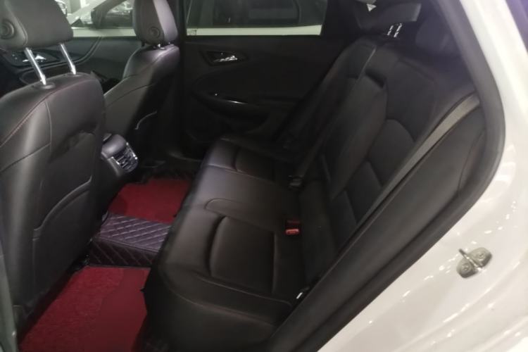 Used Chevrolet Malibu XL 2022 Redline 550T Automatic Sport Edition Left Rear Seat