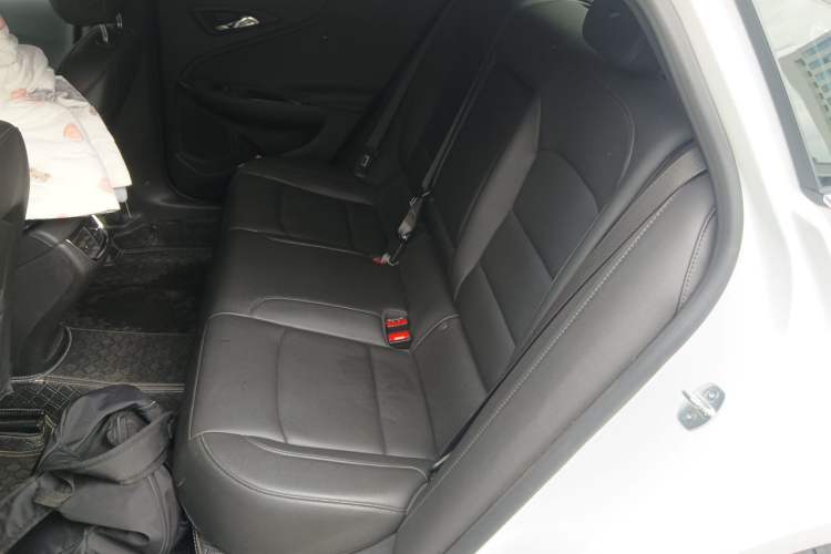 Used Chevrolet Malibu XL 2022 535T Automatic Sport Edition Left Rear Seat