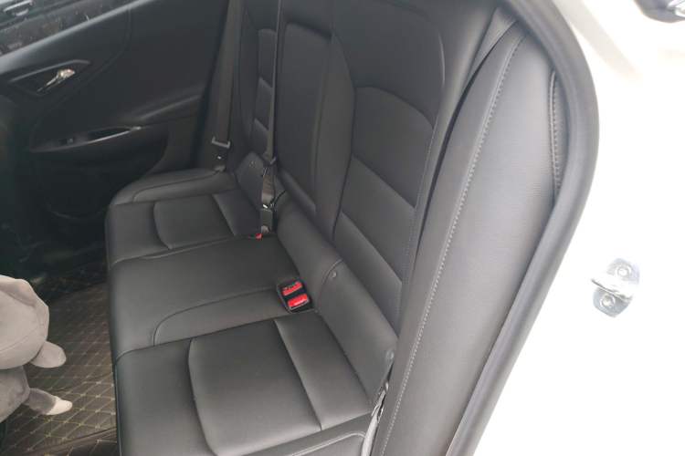Used Chevrolet Malibu XL 2022 535T Automatic RuiLian Edition Left Rear Seat