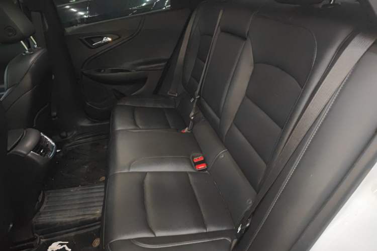 Used Chevrolet Malibu XL 2022 535T Automatic Sport Edition Left Rear Seat