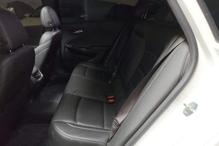 Used Chevrolet Malibu XL 2022 535T Automatic Sport Edition Left Rear Seat