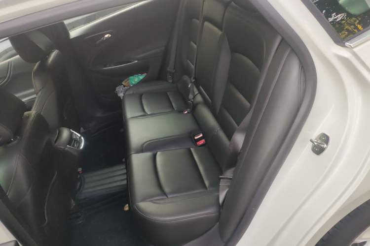 Used Chevrolet Malibu XL 2022 535T Automatic Sport Edition Left Rear Seat