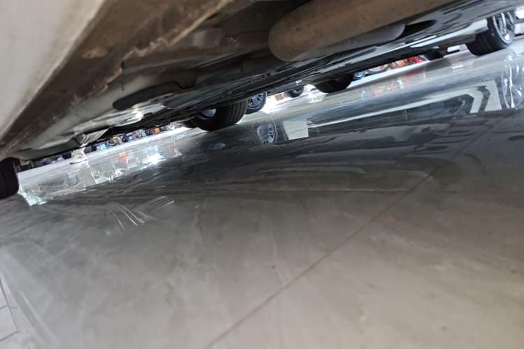 Used Chevrolet Malibu XL 2022 Redline 550T Automatic RuiLian Edition Left Side Sill