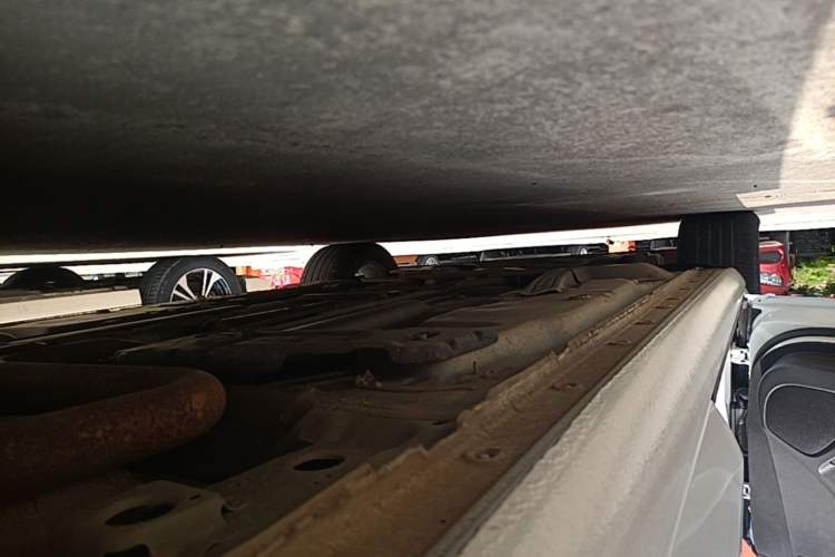 Used Chevrolet Malibu XL 2022 535T Automatic Sport Edition Left Side Sill