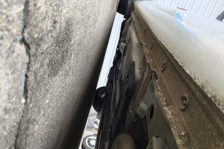 Used Chevrolet Malibu XL 2022 Redline 550T Automatic Sport Edition Left Side Sill