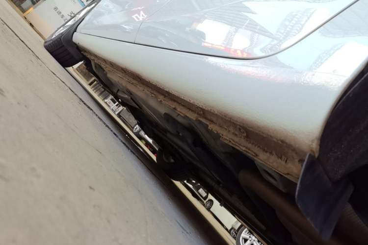 Used Chevrolet Malibu XL 2022 535T Automatic Sport Edition Left Side Sill