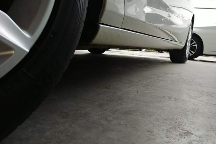 Used Chevrolet Malibu XL 2022 535T Automatic Sport Edition Left Side Sill