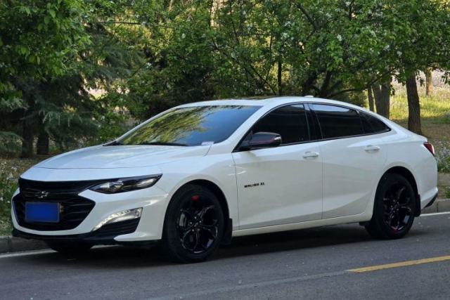 Ojetý Chevrolet Malibu XL 2022 Redline 550T Automatic Sport Edition