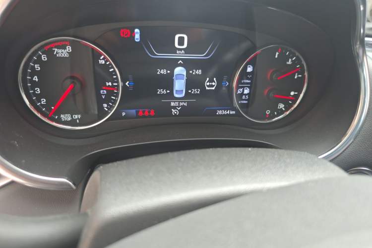 Used Chevrolet Malibu XL 2022 Redline 550T Automatic RuiLian Edition Odometer Close Up