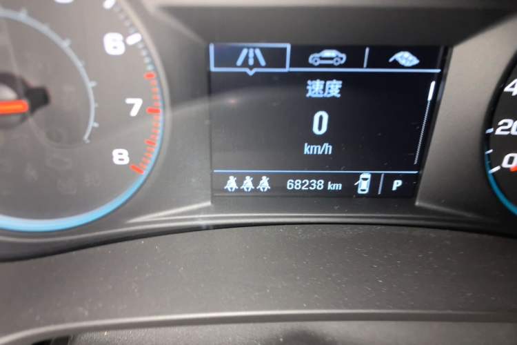 Used Chevrolet Malibu XL 2022 535T Automatic Sport Edition Odometer Close Up
