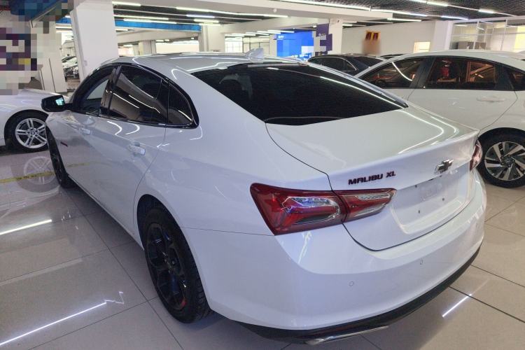 Used Chevrolet Malibu XL 2022 Redline 550T Automatic Sport Edition Rear Left 45 Deg