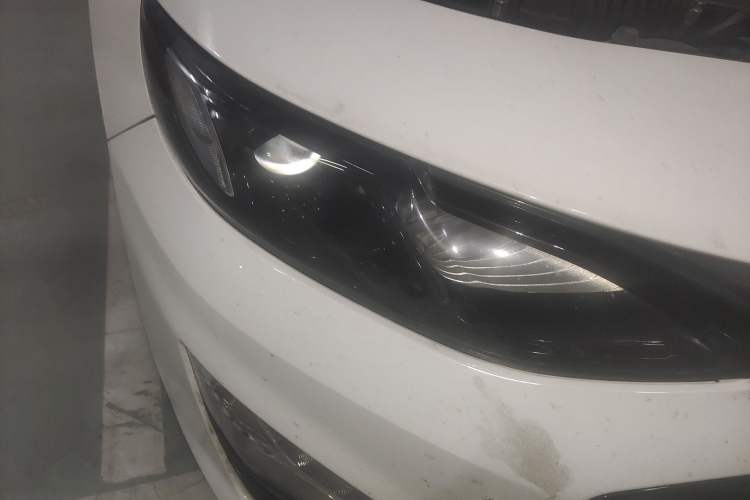 Used Chevrolet Malibu XL 2022 Redline 550T Automatic Sport Edition Right Front Headlight