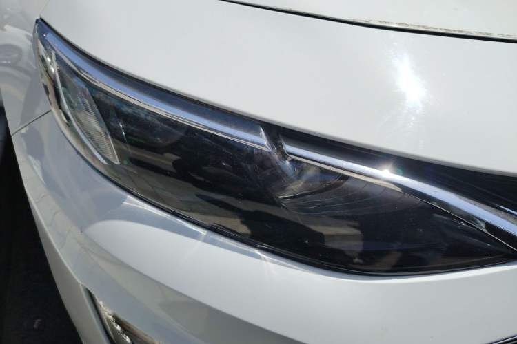 Used Chevrolet Malibu XL 2022 535T Automatic Sport Edition Right Front Headlight