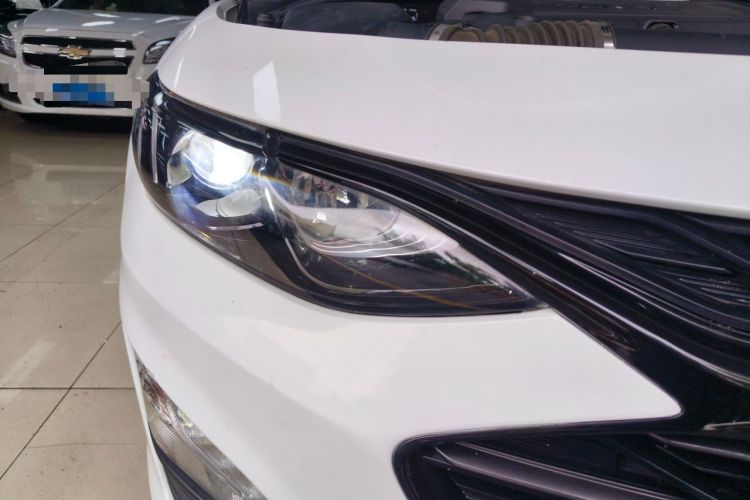 Used Chevrolet Malibu XL 2022 Redline 550T Automatic Sport Edition Right Front Headlight
