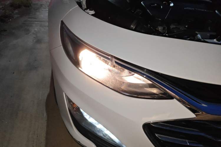 Used Chevrolet Malibu XL 2022 535T Automatic Sport Edition Right Front Headlight
