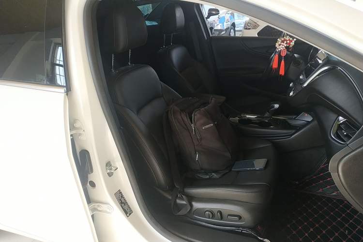 Used Chevrolet Malibu XL 2022 535T Automatic RuiLian Edition Right Front Seat