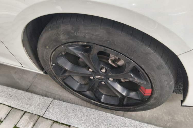 Used Chevrolet Malibu XL 2022 Redline 550T Automatic RuiLian Edition Right Front Wheel Hub