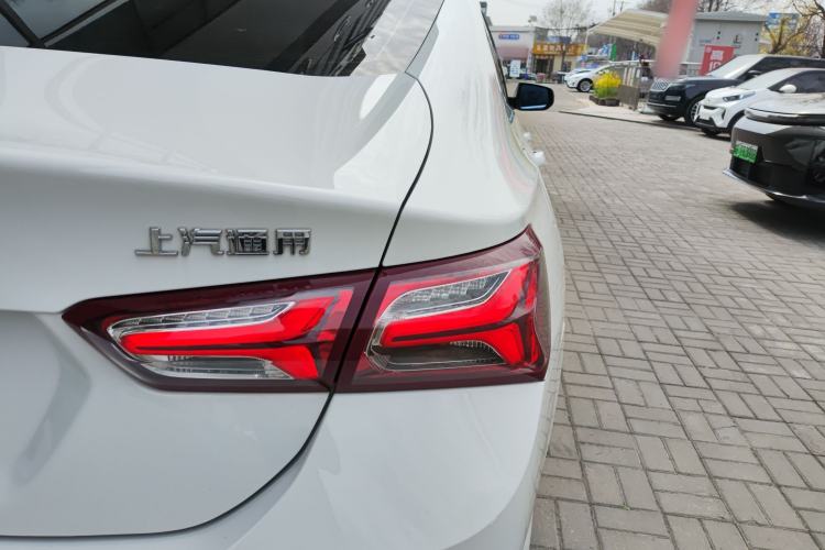 Used Chevrolet Malibu XL 2022 535T Automatic Sport Edition Right Rear Taillight