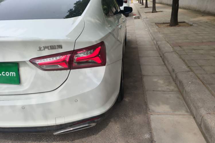 Used Chevrolet Malibu XL 2022 535T Automatic Sport Edition Right Rear Taillight