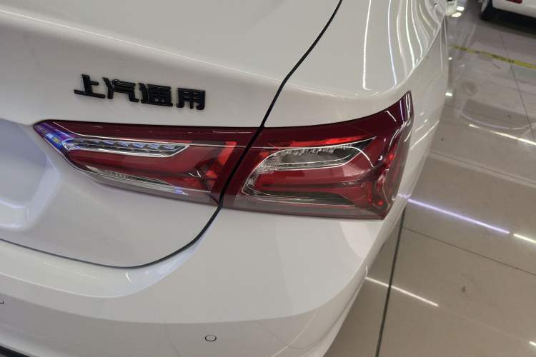 Used Chevrolet Malibu XL 2022 Redline 550T Automatic Sport Edition Right Rear Taillight
