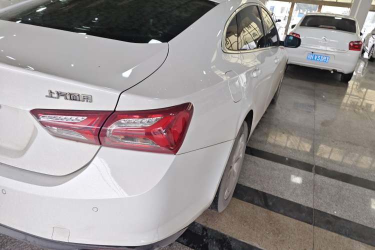 Used Chevrolet Malibu XL 2022 535T Automatic Sport Edition Right Rear Taillight