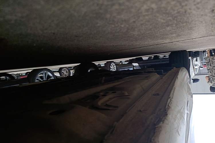 Used Chevrolet Malibu XL 2022 535T Automatic Sport Edition Right Side Sill