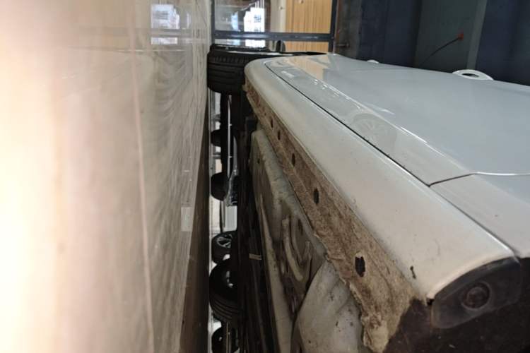 Used Chevrolet Malibu XL 2022 535T Automatic Sport Edition Right Side Sill