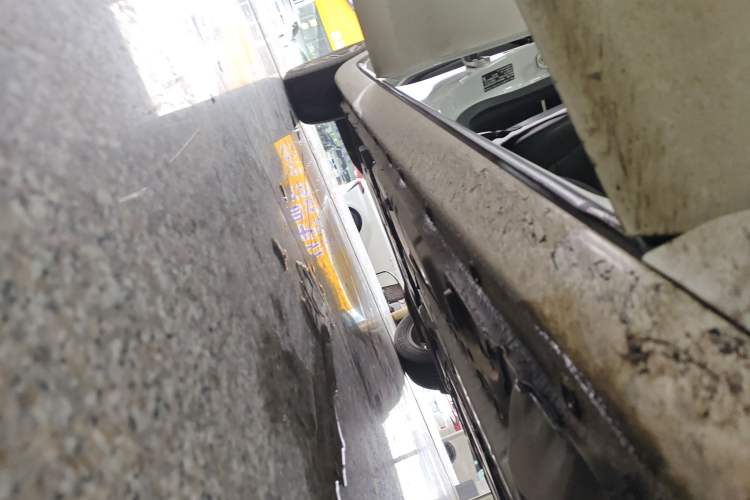 Used Chevrolet Malibu XL 2022 535T Automatic Sport Edition Right Side Sill