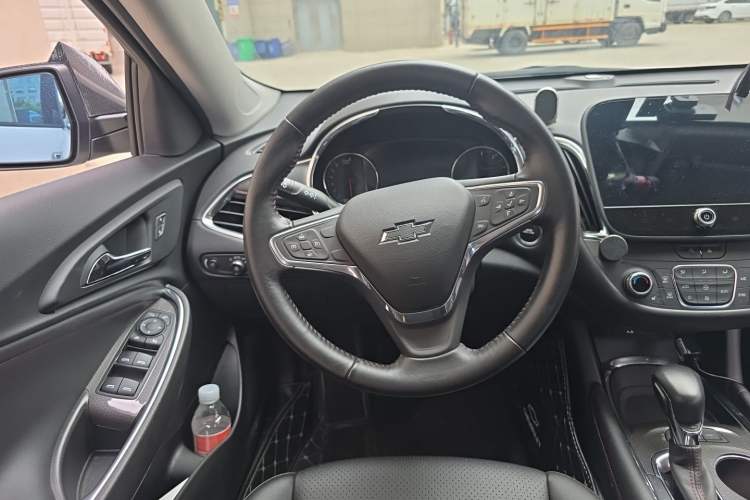 Used Chevrolet Malibu XL 2022 Redline 550T Automatic RuiLian Edition Steering Wheel