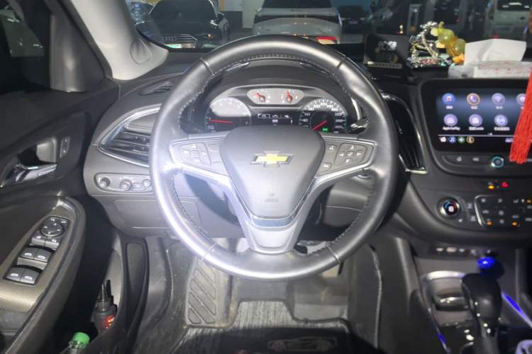 Used Chevrolet Malibu XL 2022 535T Automatic Sport Edition Steering Wheel
