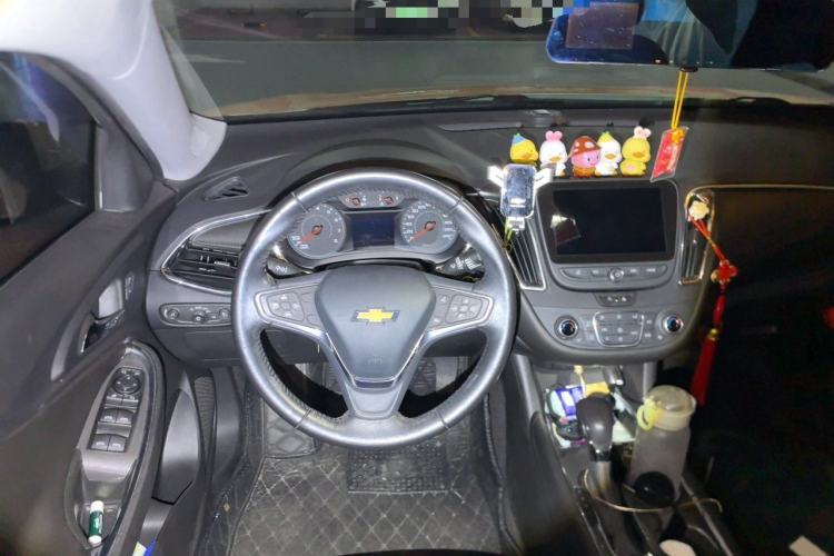 Used Chevrolet Malibu XL 2022 535T Automatic Sport Edition Steering Wheel
