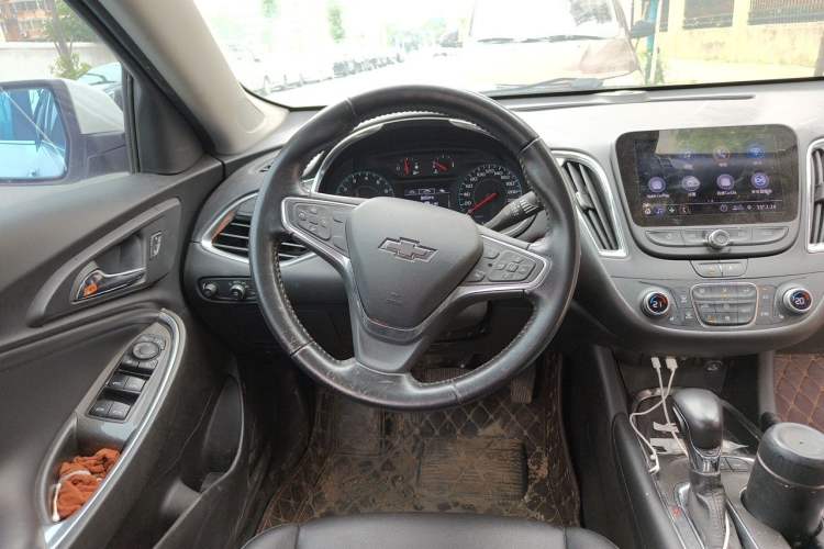 Used Chevrolet Malibu XL 2022 535T Automatic Sport Edition Steering Wheel