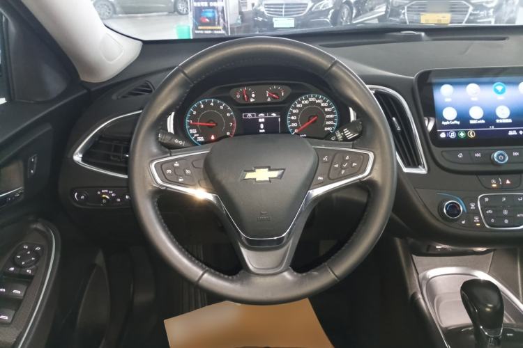 Used Chevrolet Malibu XL 2022 535T Automatic Sport Edition Steering Wheel