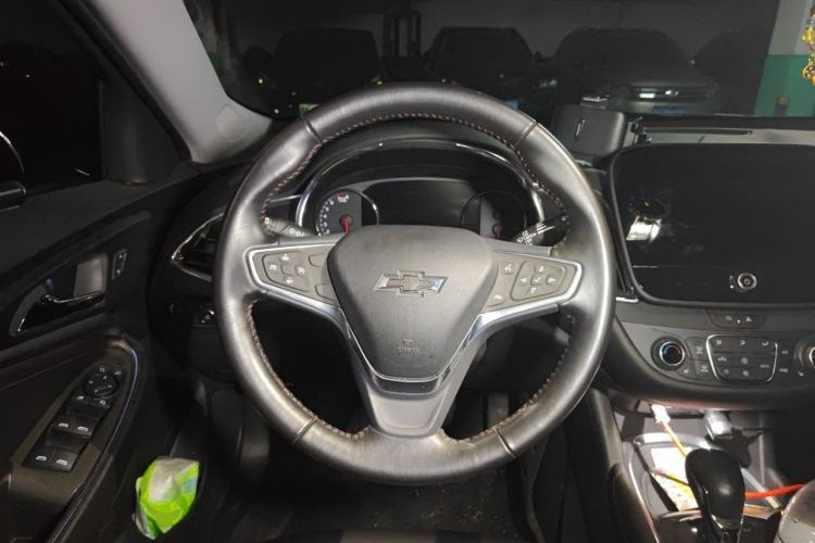 Used Chevrolet Malibu XL 2022 Redline 550T Automatic Sport Edition Steering Wheel