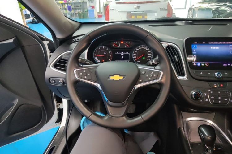 Used Chevrolet Malibu XL 2022 535T Automatic Sport Edition Steering Wheel