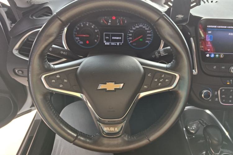 Used Chevrolet Malibu XL 2022 535T Automatic Sport Edition Steering Wheel