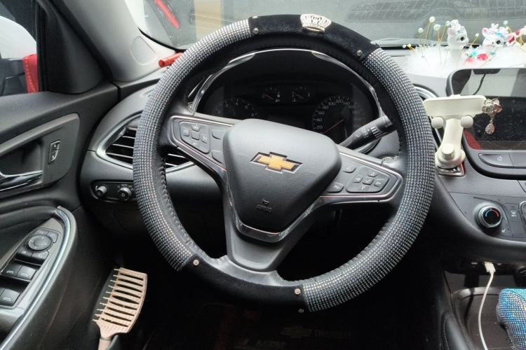 Used Chevrolet Malibu XL 2022 535T Automatic Sport Edition Steering Wheel