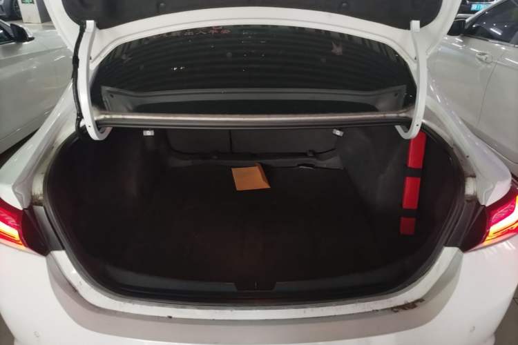 Used Chevrolet Malibu XL 2022 Redline 550T Automatic Sport Edition Trunk