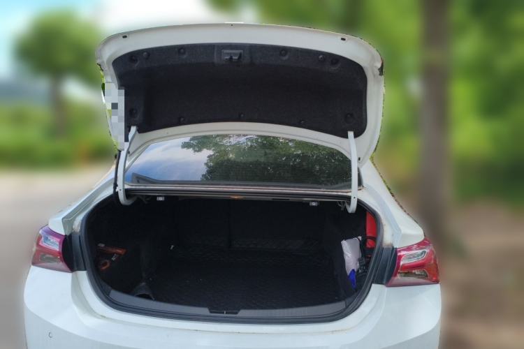Used Chevrolet Malibu XL 2022 535T Automatic Sport Edition Trunk
