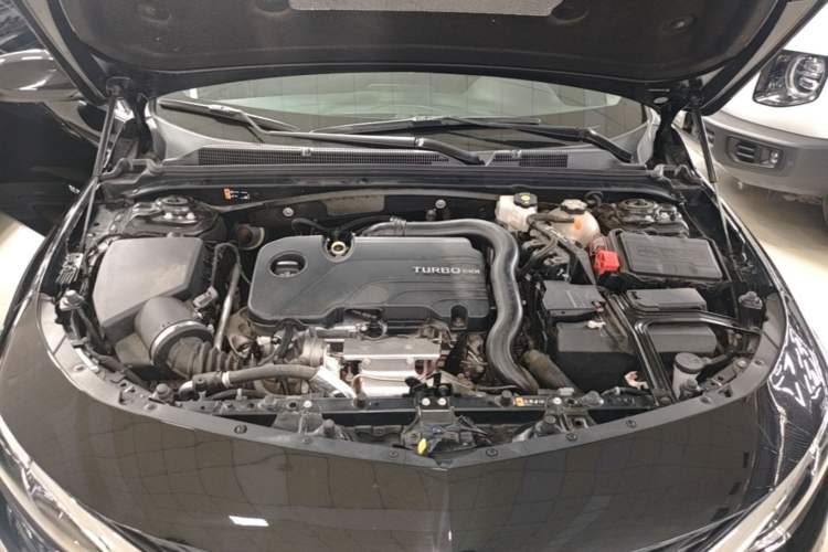 Used Chevrolet Malibu XL 2023 1.5T Sharp Edition Engine Bay