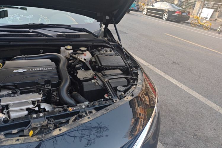 Used Chevrolet Malibu XL 2023 1.5T Sharp Edition Engine Bay Left