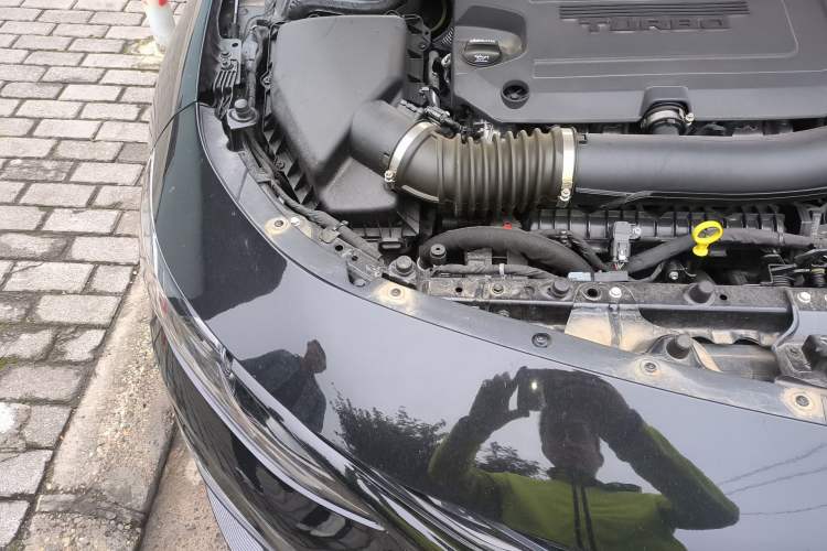 Used Chevrolet Malibu XL 2023 Redline 2.0T Sporty Edition Engine Bay Right